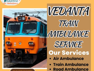 in-its-train-ambulance-vedanta-stabilizes-the-ailing-as-it-makes-its-way-to-the-ranchi-hospital